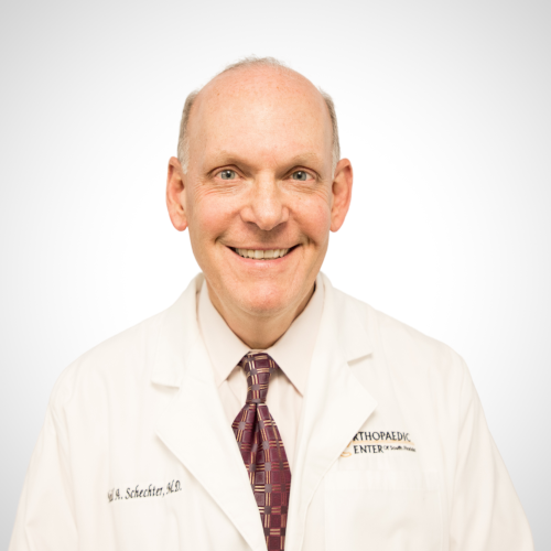 Dr. Schechter headshot